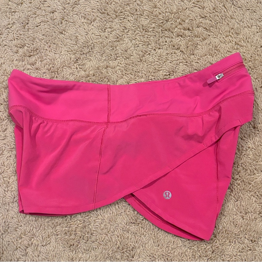 Lululemon Speed Up Short 2.5" in Sonic Pink š©· - Picture 9 of 16